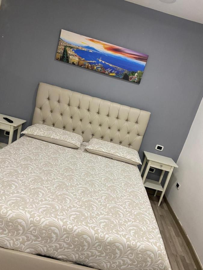 Nel Cuore Di Napoli Villa Exteriör bild